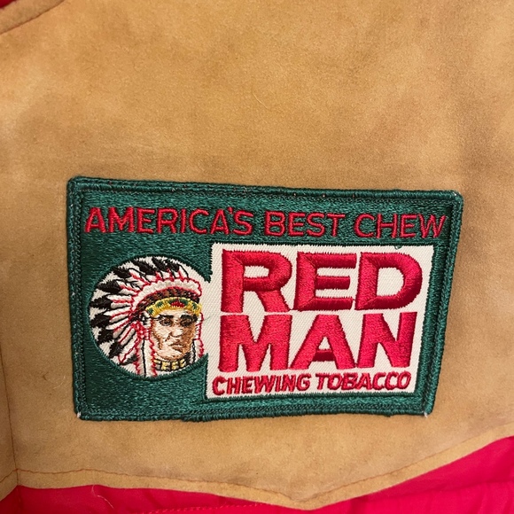 Vintage Red Man Pouch Promotional Puffer Vest Size M - Picture 2 of 5
